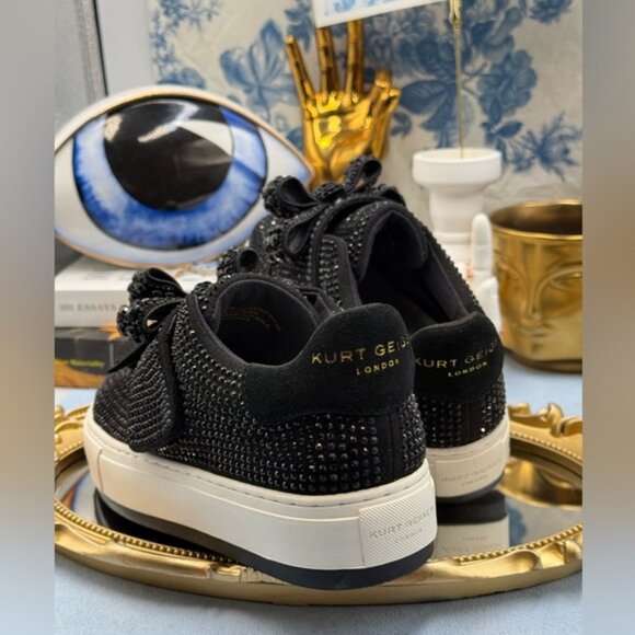 🆕 KURT GEIGER LONDON 🧿 NWOB Laney Bow Slip On Sneaker, Black Crystal Sz37 US 7 - Picture 8 of 12
